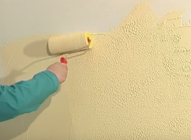 Come imbiancare con la tecnica della buccia darancia www ... Tinteggiare le pareti di casa