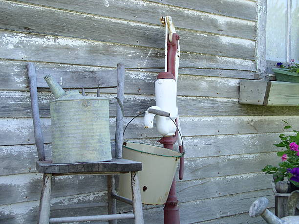 Come verniciare un legno con effetto invecchiato www ... Verniciare il legno di bianco