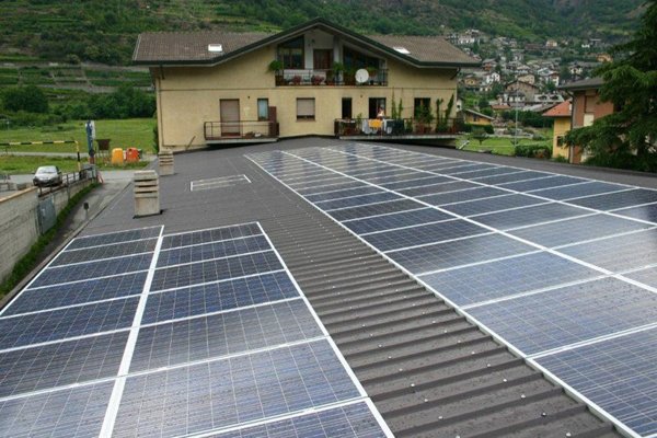 Decreto FER, incentivi per sostituzione amianto con pannelli fotovoltaici