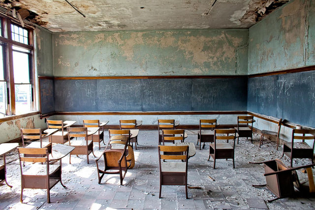 Edilizia scolastica, stanziati 7 miliardi per le certificazioni